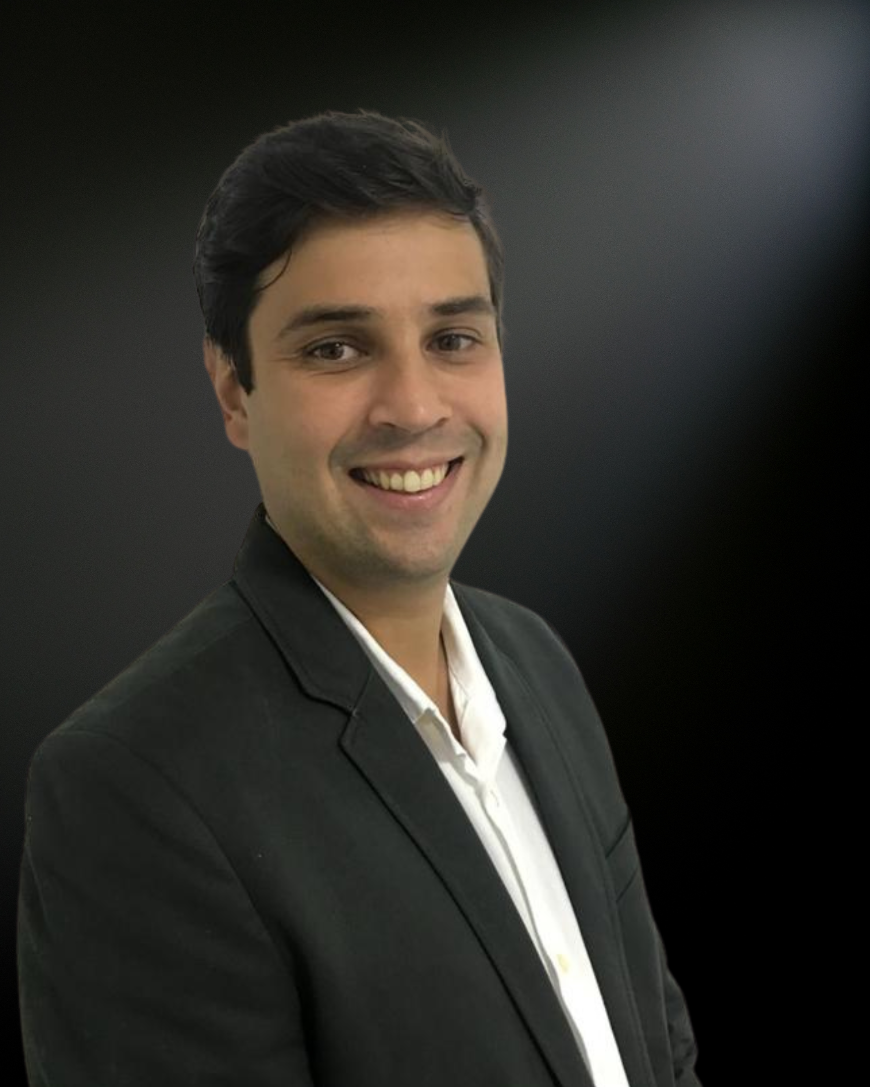 Dr. Gustavo Salomão